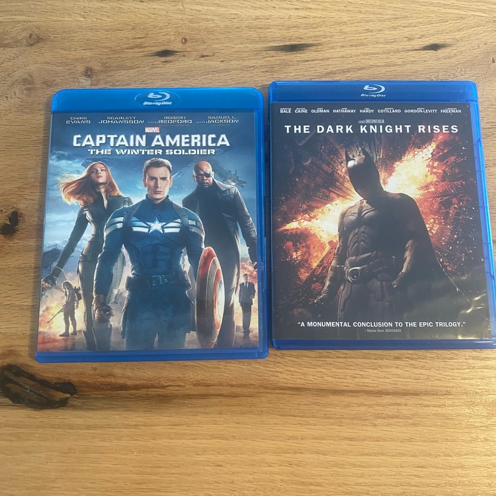 Captain America: The Winter Soldier & The Dark‎ Knight Rises Blu-ray Set